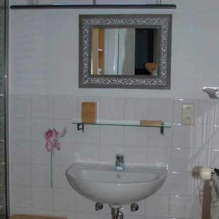 Quaint Holiday In With Swimming Pool *